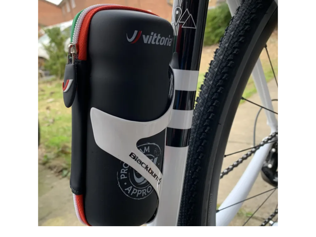 Portaherramienta tipo botella Vittoria Zip Case